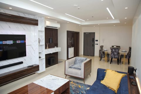 Oceanview Smart Home with Pool in Oniru-Lekki 1 Condo in Nigeria