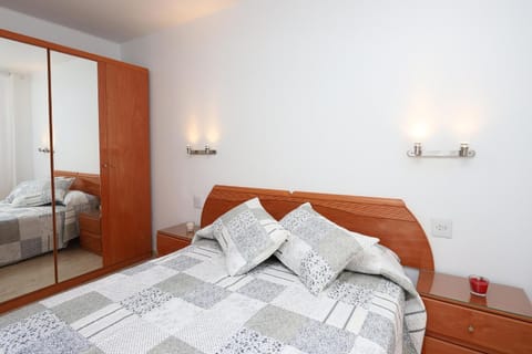 AT174 Baix A Mar Apartment in Torredembarra