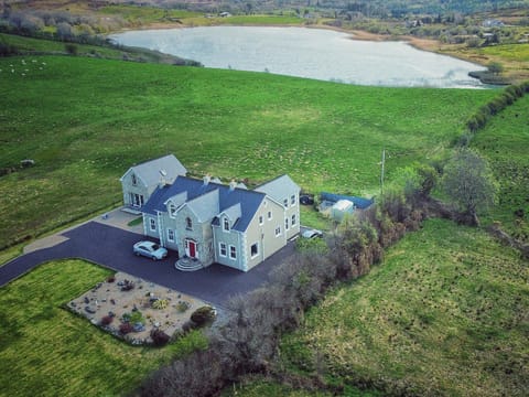 Natural landscape, Bird's eye view, Lake view