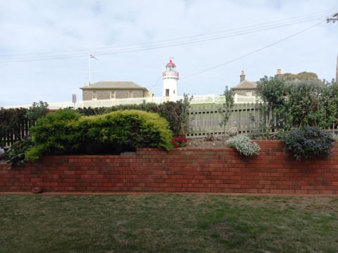 Nearby landmark, Garden view