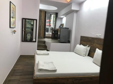 Tatvamasi Homestay Vacation rental in New Delhi