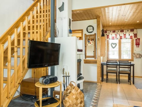 Holiday Home Lauri 4 pieni by Interhome House in Lapland