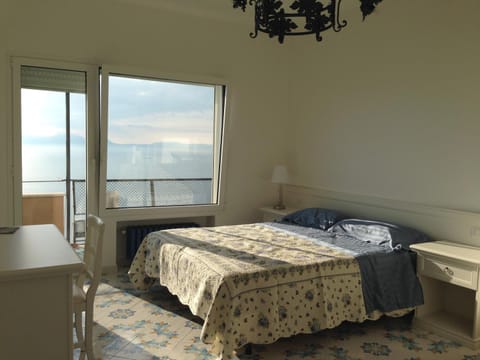 B&B Dipintodiblu' Bed and Breakfast in Naples