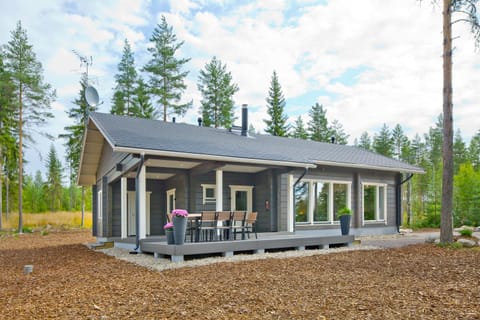 Karelian Country Cottages House in Finland