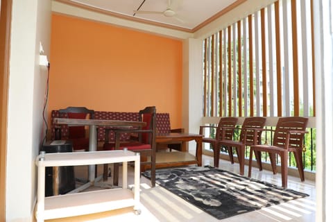 DIVINEHOMESTAY COMFORT SUITE Location de vacances in Tirupati