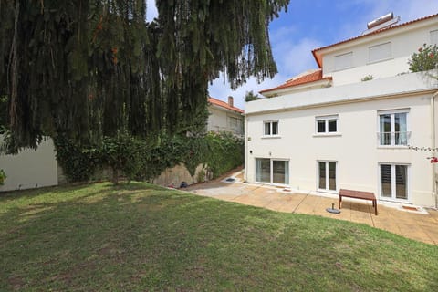 Garden, Balcony/Terrace