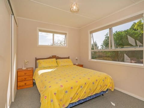 Hosts on the Coast Whiti Delight House in Whitianga