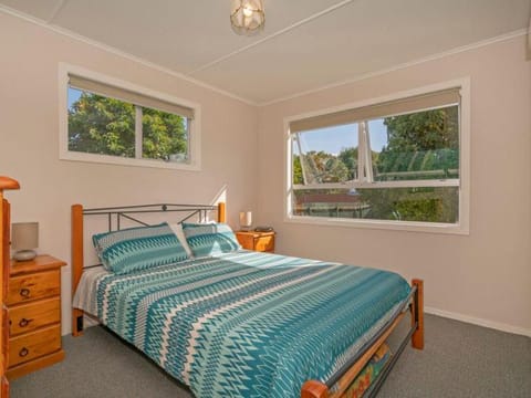 Hosts on the Coast Whiti Delight House in Whitianga