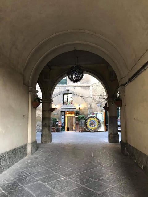 Property building, Inner courtyard view, Parking