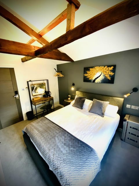 The Cherry Tree Bed and Breakfast in Wycombe District