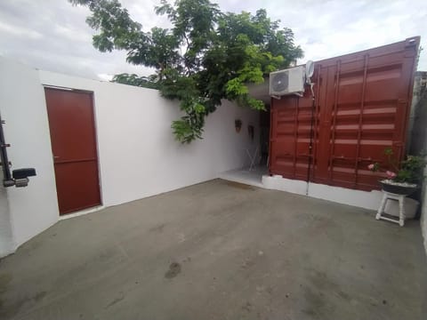 Container LB com garagem para carros de até 4,5M Apartment in Boa Vista