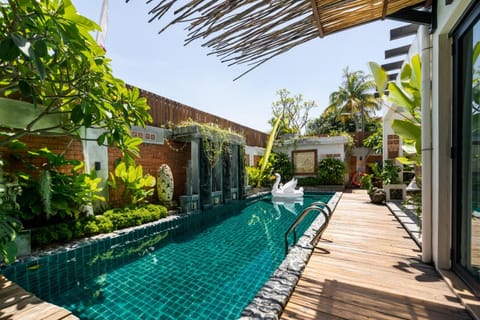 Garden, Pool view, Swimming pool