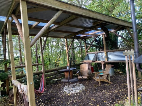 The Hobbit House and Secret Garden Nature lodge in Taunton Deane