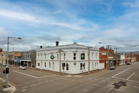 Property building, Street view