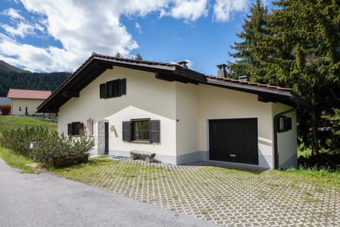 Chalet Laret Chalet in Davos