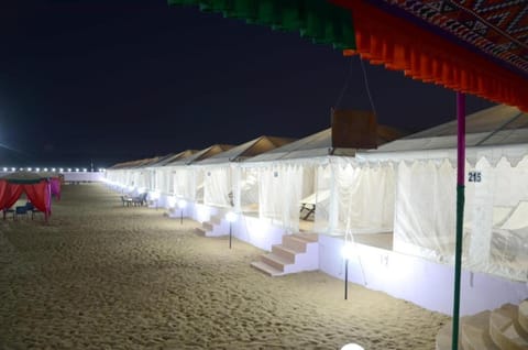 Romiyo Desert Camp Resort in Sindh