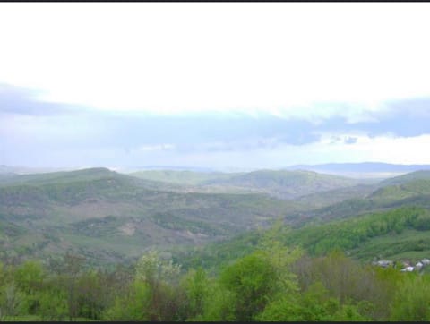 Nearby landmark, Day, Natural landscape, Bird's eye view, Hiking, Garden view, Garden view, Landmark view, Landmark view, Mountain view, Mountain view