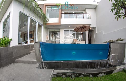 Melase 9 Villa, Senggigi Resort in Batu Layar