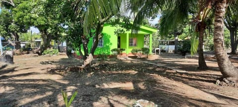 Hospedaje Tropical Dreams Copropriété in Corn Island