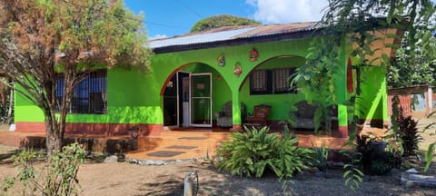 HOSPEDAJE TROPICAL Dreams Chambre d’hôte in Corn Island