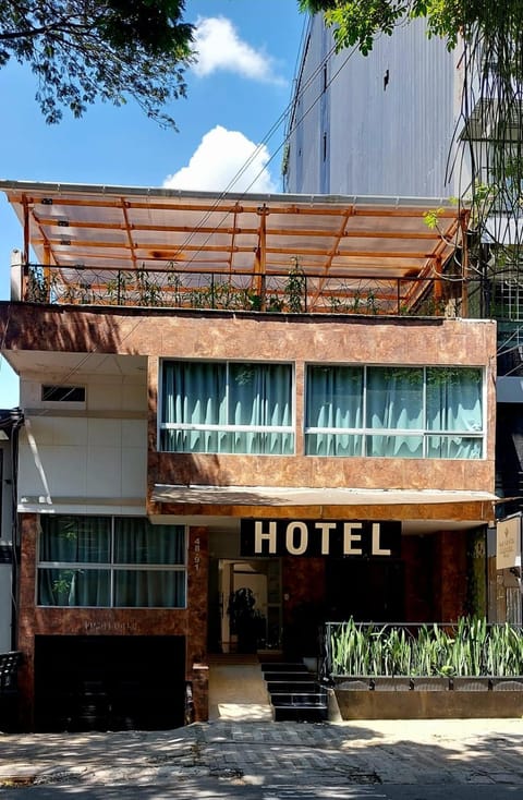 Property building, Facade/entrance