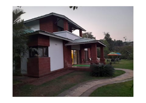 Kamuela Villa Villa in Mahabaleshwar