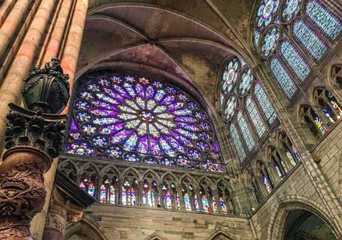 Grand F2 confortable Apartment in Saint-Denis, France