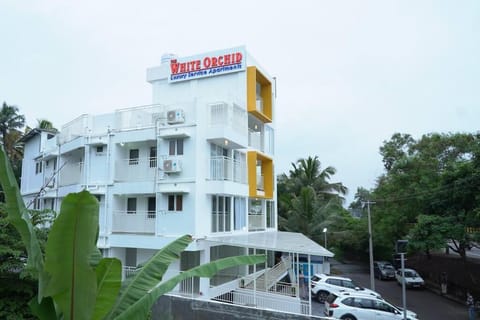 The White Orchid Luxury Service Apartments Condo in Kochi