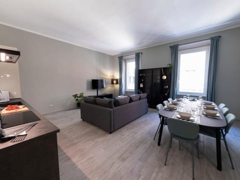 Living room, Seating area, Dining area, kitchen