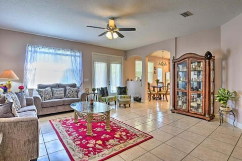 Cozy Family Home with Private Yard 30 Mi to Beaches! home House in Deltona
