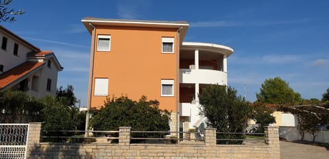 Apartments Jannine Condominio in Biograd na Moru