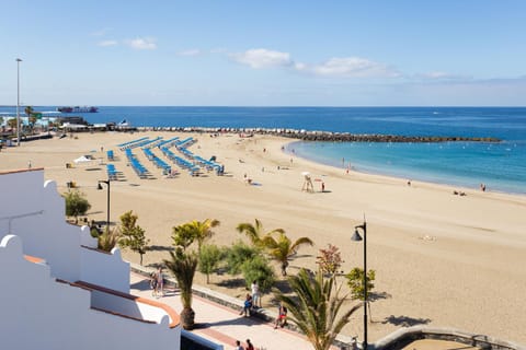 Home2Book Sea Front Vista Marina, Los Cristianos Apartment in Los Cristianos