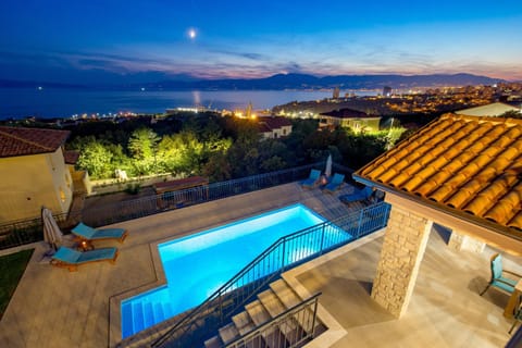 Pool view, Swimming pool, Sunset