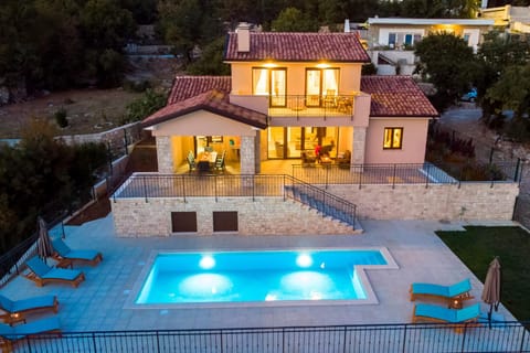 Property building, Pool view, Swimming pool, Sunset