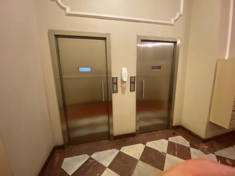 elevator