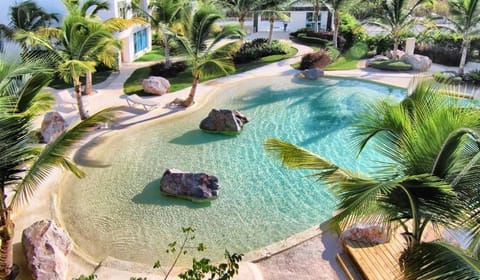 Pool view, Swimming pool