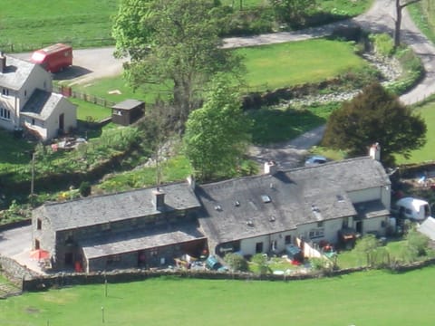 Bird's eye view, Breakfast