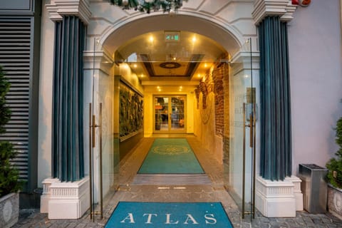 ATLAS Hotel Hôtel in Timisoara