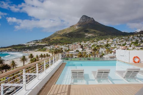 Balcony/Terrace, Mountain view, Pool view, Swimming pool