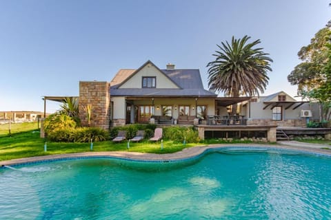 Kana guest farm - 35 rooms for 70 guests House in Stellenbosch
