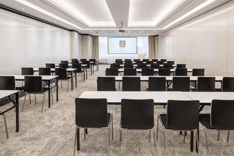 Meeting/conference room