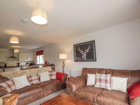Lochside, 1 The Corries Apartment in Scotland
