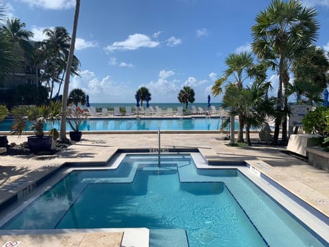 Beautifully Renovated Summer of 2020 Come and enjoy this lovely unit Appartement in Key West