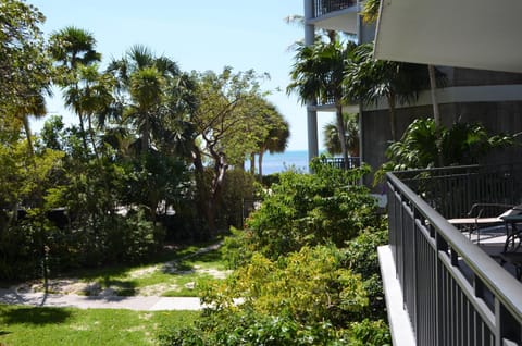 Poolside Breeze Retreat Eigentumswohnung in Key West