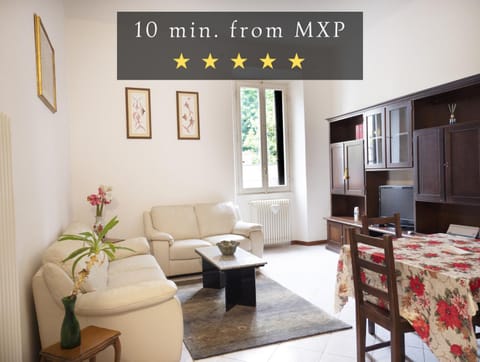 TV and multimedia, Living room, Dining area