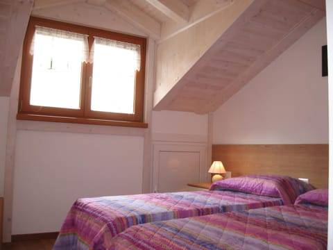 Casa Rondine Condo in Molveno