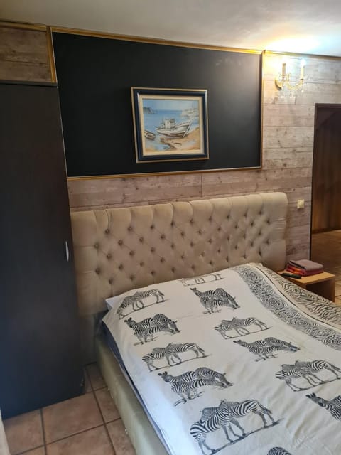 Guest House Maja Bed and Breakfast in Novi Sad