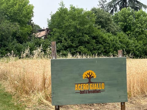 Acero Giallo Bed and Breakfast in Parma