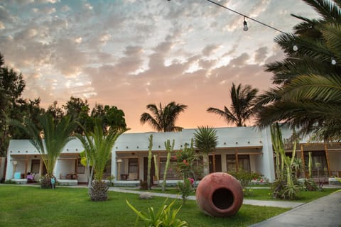 Property building, Day, Garden view, Sunrise, Sunset