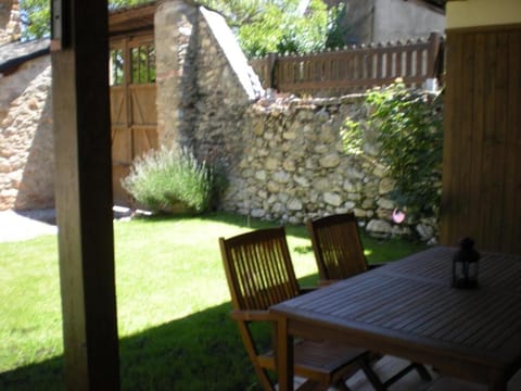 Garden, Balcony/Terrace